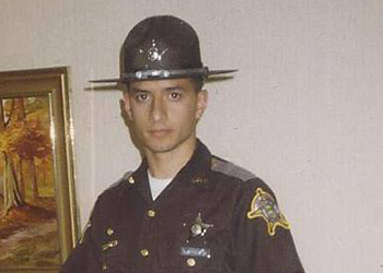 Oscar Martinez Jr. 1993